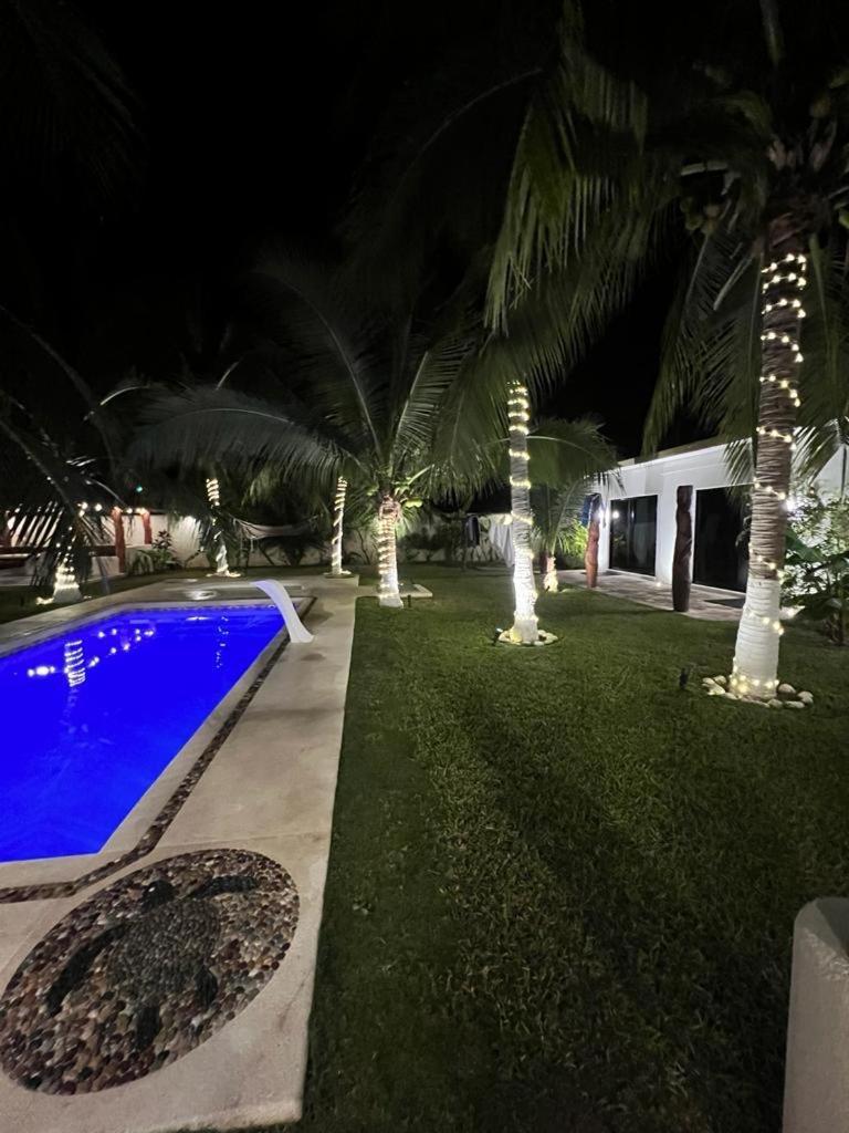 Turtle Beach Villas Zihuatanejo Exterior photo